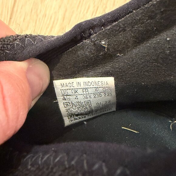 Adidas Soccer Cleats • size 4.5 • black and white - Picture 4 of 5